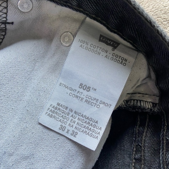 LEVIS VINTAGE DENIM SHORTS - Picture 4 of 4